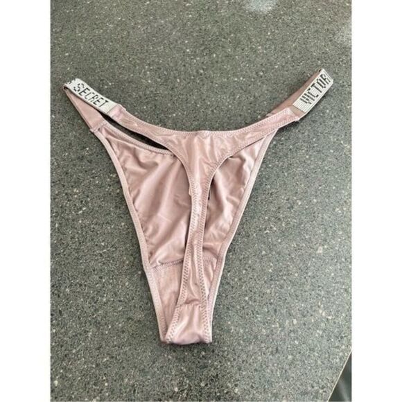VICTORIA’S SECRET Shine Strap Panty size XL - Picture 8 of 8